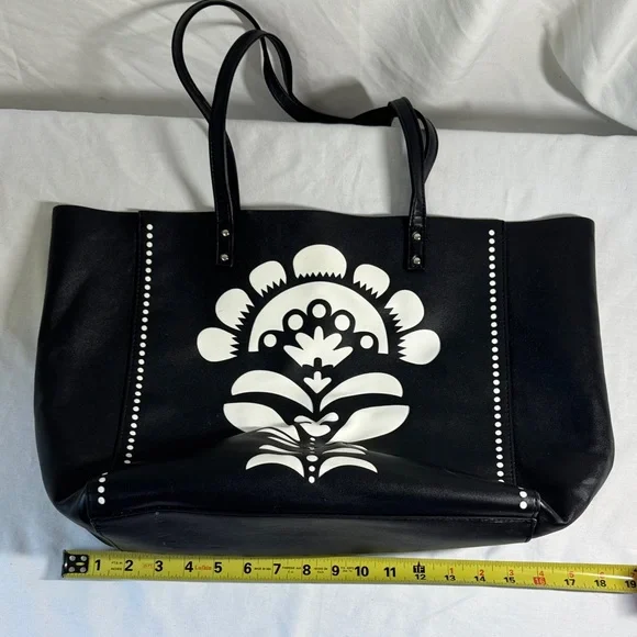 Vera Bradley Black and White Floral Tote - Picture 3 of 7